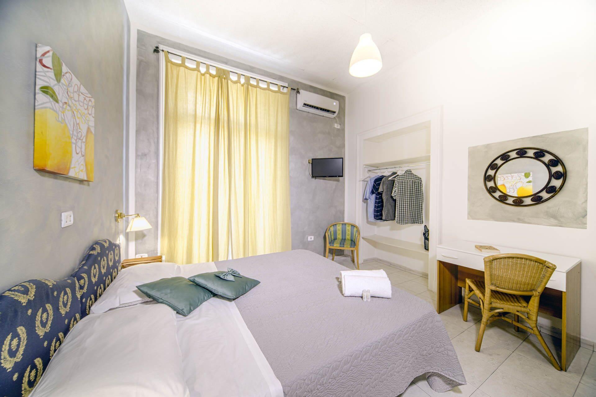 Hotel Le Orchidee Napoli Esterno foto