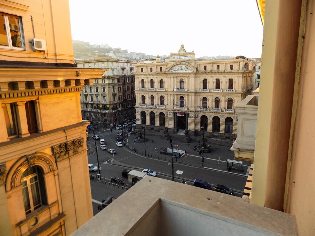 Hotel Le Orchidee Napoli Esterno foto