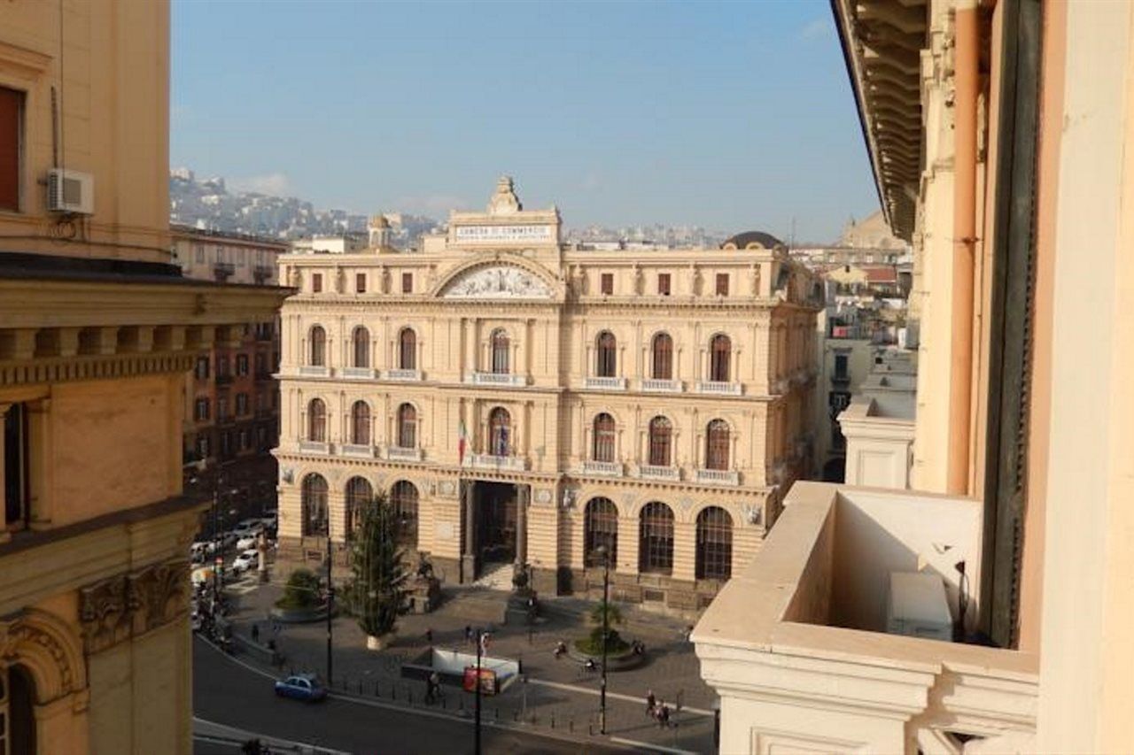 Hotel Le Orchidee Napoli Esterno foto