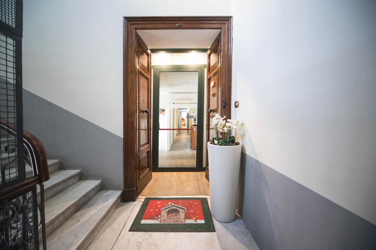 Hotel Le Orchidee Napoli Esterno foto