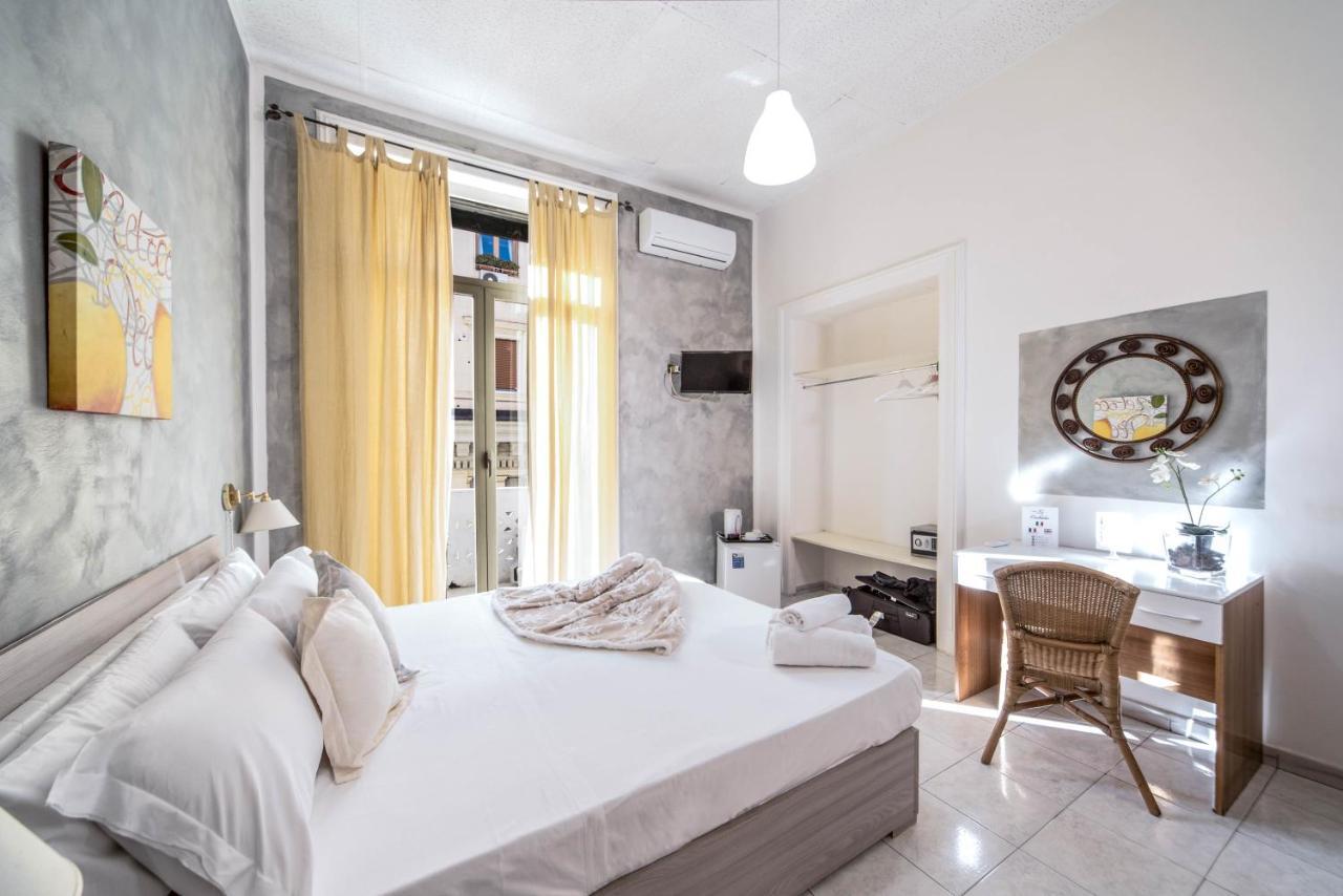 Hotel Le Orchidee Napoli Esterno foto